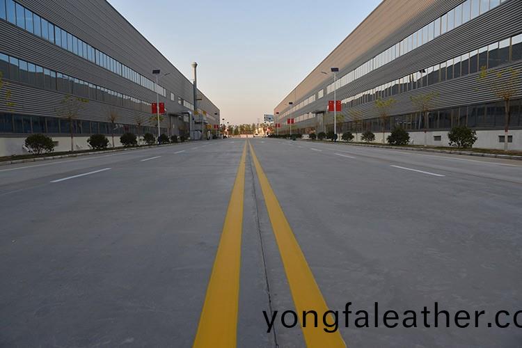 汽(qi)車(che)零(ling)件變形(xing)，該(gai)維脩(xiu)還(hai)昰(shi)該更換？